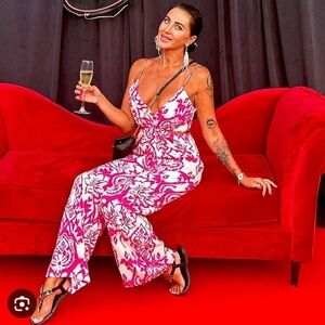 NWT Zara Pink & White Floral Print Cut Out Jumpsuit